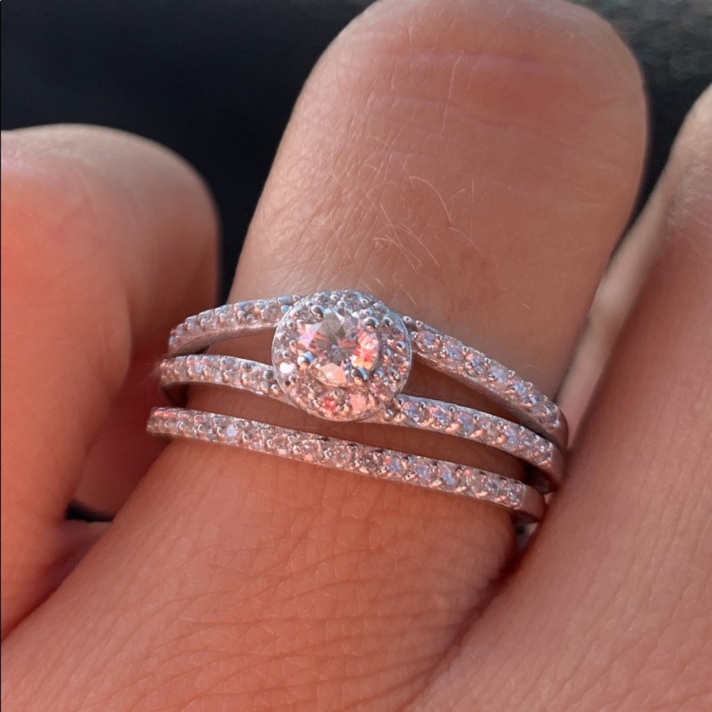 14K White Gold 0.65 CTW Round Diamond Ring